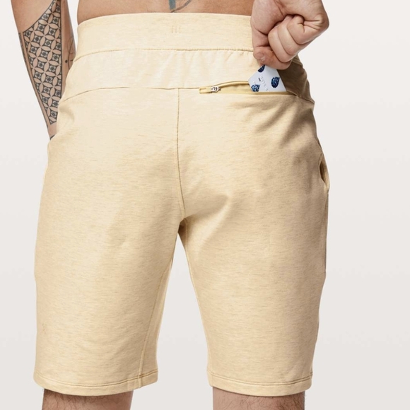 Lululemon City Sweat Short 9" Yellow Men's Small M7AB5S - Picture 3 of 10
